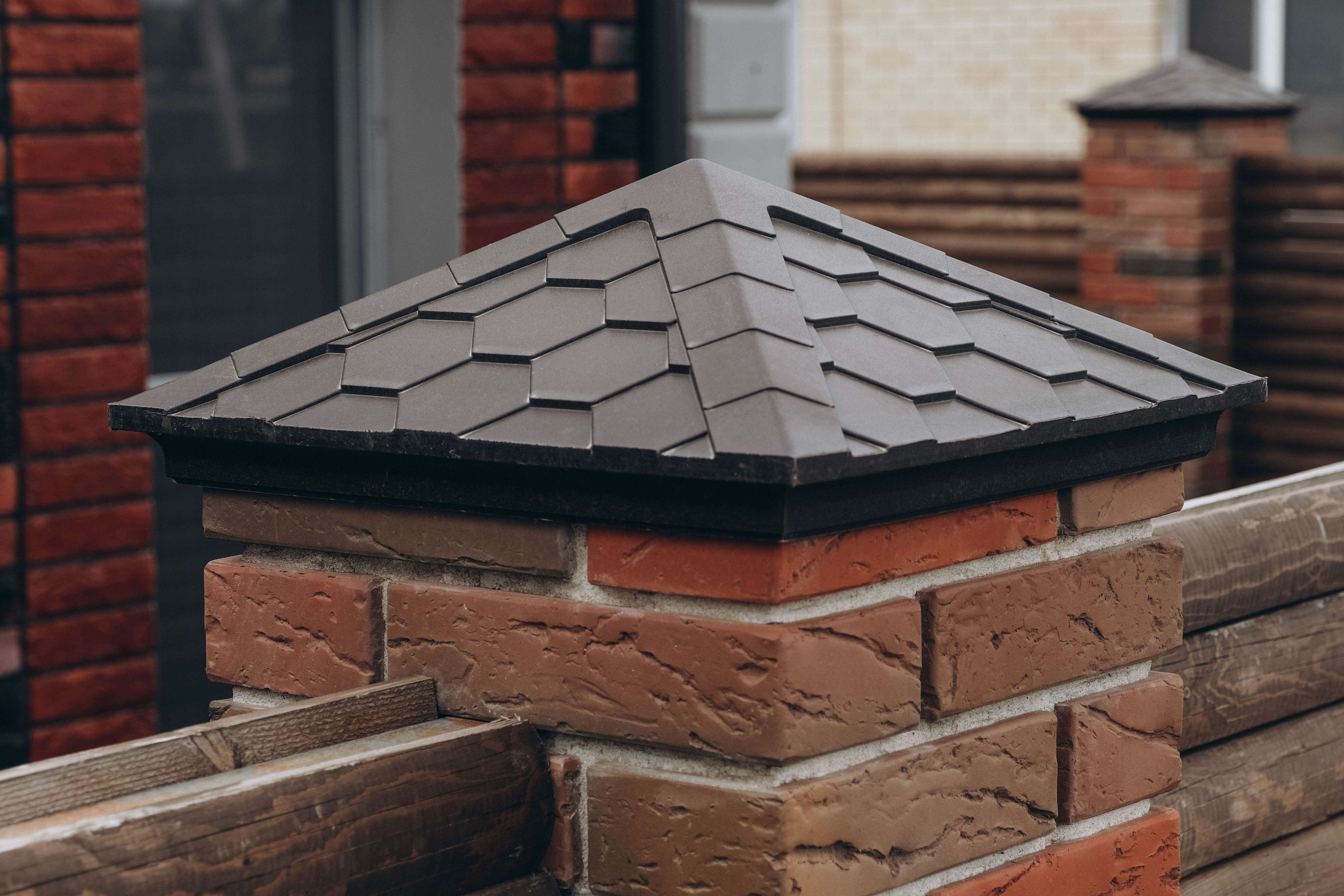 Колпак Zking Эверест Коричневый на столб 1.5х1.5 кирпича (390х390мм) в Ташкенте фото